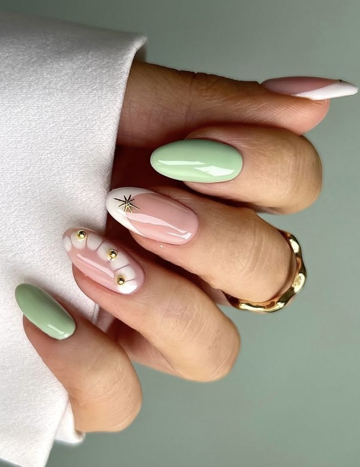 Mint + Nude Color Blocking
